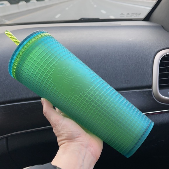 NWT Starbucks grid Mountain Dew jelly 24oz tumbler Valentine 2022 collection - Picture 4 of 4